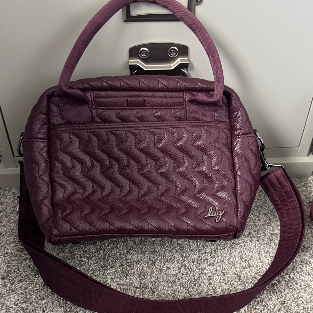 Lug Quilted Burgundy Travel Bag
